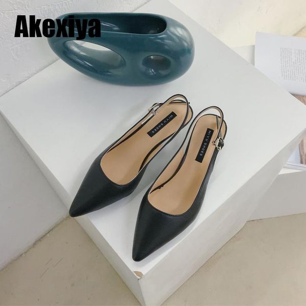 women's shoes slingback sandals back straps 3/7cm high-heeled with pointed hollow fashion dress, Black
women's shoes slingback sandals back straps 3/7cm high-heeled with pointed hollow fashion dress, Black