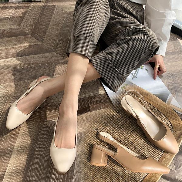 dress shoes 2021 temperament mid-heel retro square toe women's single korean fashion all-match baotou thick-soled, Black
dress shoes 2021 temperament mid-heel retro square toe women's single korean fashion all-match baotou thick-soled, Black