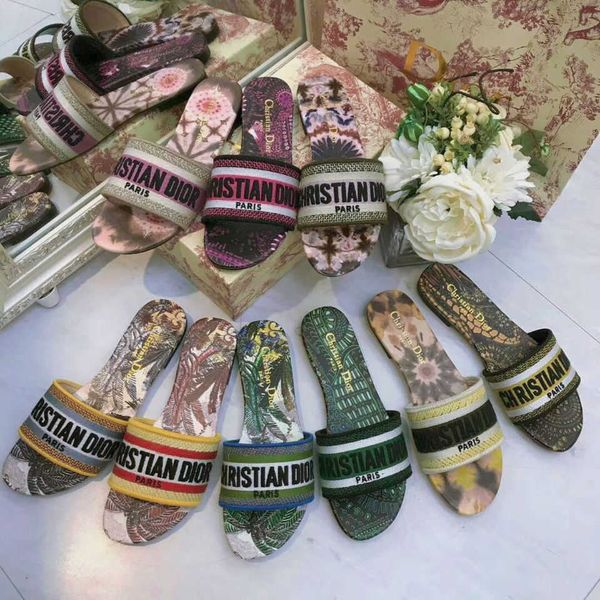 dio home embroidered letter slippers women net infrared wear flat bottom cool print one word leather shoes zlh, Black
dio home embroidered letter slippers women net infrared wear flat bottom cool print one word leather shoes zlh, Black