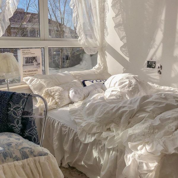 bedding sets and simple four - piece pure cotton side duvet cover , bed skirt set korean light luxury ins wind fairy white 4 pcs
bedding sets and simple four - piece pure cotton side duvet cover , bed skirt set korean light luxury ins wind fairy white 4 pcs