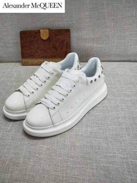 buckles men designer moccasins luxury women and boots men sneakers lace-ups loafers dress shoes 397h, Black
buckles men designer moccasins luxury women and boots men sneakers lace-ups loafers dress shoes 397h, Black