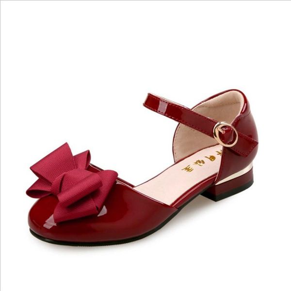 girl sandals 2021 bow-tie bright leather shoes low heel princess model performance not grinding feet patent, Black;red
girl sandals 2021 bow-tie bright leather shoes low heel princess model performance not grinding feet patent, Black;red