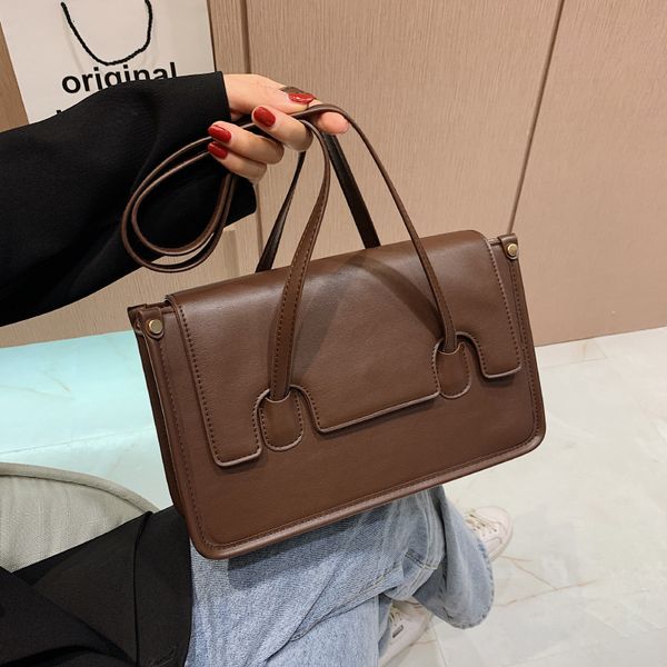 hangbags tot bag women's 2021 literary belt single shoulder messenger fashion portable small trend
hangbags tot bag women's 2021 literary belt single shoulder messenger fashion portable small trend