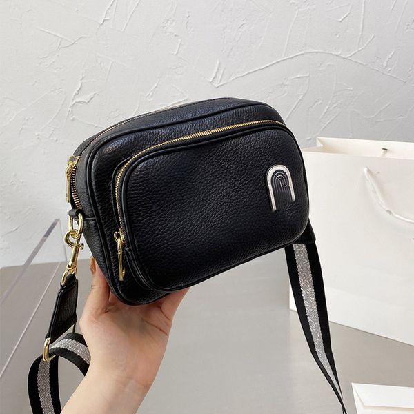 2021 old flower dark blue camera bag fresh little girl single shoulder messenger bag luxuryss designerss yw
2021 old flower dark blue camera bag fresh little girl single shoulder messenger bag luxuryss designerss yw
