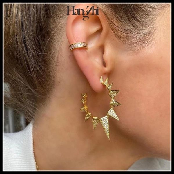 exaggerated metal geometric irregular rhinestone triangle cone stud earrings vintage for women girls jewelry, Golden;silver
exaggerated metal geometric irregular rhinestone triangle cone stud earrings vintage for women girls jewelry, Golden;silver