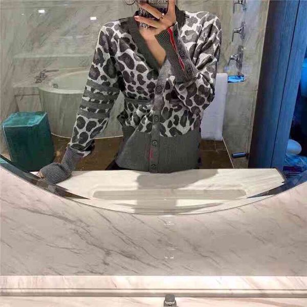 design high version 21 autumn winter la chao tb family grey blue leopard print cardigan warm and white
design high version 21 autumn winter la chao tb family grey blue leopard print cardigan warm and white