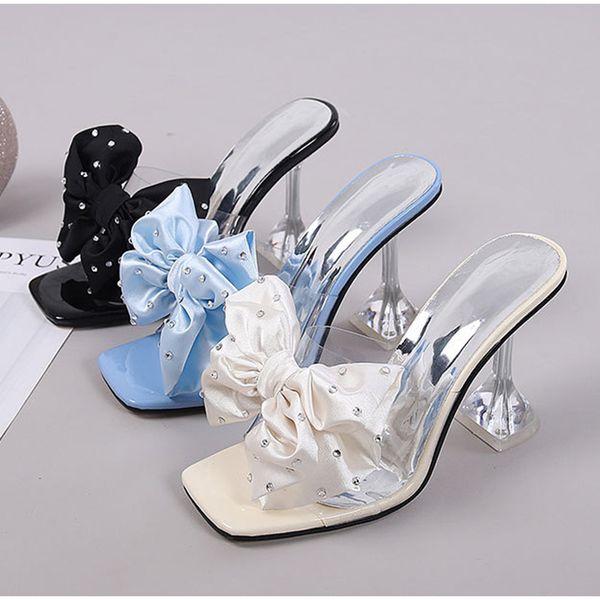 Women Slippers High Heels Bowknot Plus Size Woman Sandals Summer Shoes PU Fashion Ladies Plus Size Elegant Footwear 2021, Black
Women Slippers High Heels Bowknot Plus Size Woman Sandals Summer Shoes PU Fashion Ladies Plus Size Elegant Footwear 2021, Black