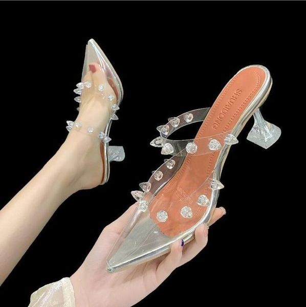 slippers 2021 solid color all-match comfortable pvc transparent silver rivet heel pointed toe crystal slingbacks women shallow shoes, Black
slippers 2021 solid color all-match comfortable pvc transparent silver rivet heel pointed toe crystal slingbacks women shallow shoes, Black