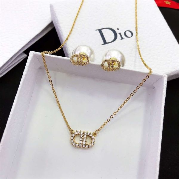 70% off outlet online 2021 new pearl earrings for women and versatile necklace, Golden
70% off outlet online 2021 new pearl earrings for women and versatile necklace, Golden