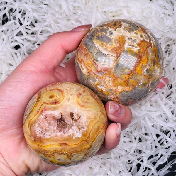 natural crazy agate crystal ball polished crafts wish home decoration decorative objects & figurines
natural crazy agate crystal ball polished crafts wish home decoration decorative objects & figurines