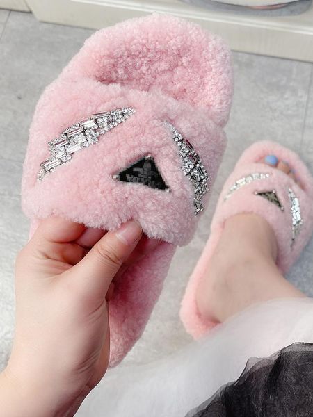 slippers 2021 style ladies 100% high-quality wool real casual flat shoes home women's, Black
slippers 2021 style ladies 100% high-quality wool real casual flat shoes home women's, Black