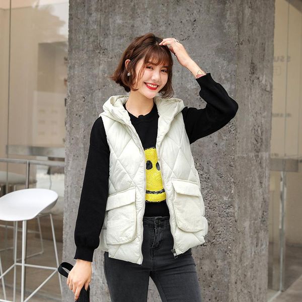 women's vests autumn winter women solid loose vest hooded short jacket cotton padded windproof warm waistcoat gilet femme x502, Black;white
women's vests autumn winter women solid loose vest hooded short jacket cotton padded windproof warm waistcoat gilet femme x502, Black;white