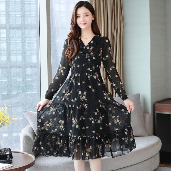 casual dresses 2021 vintage 5xl plus size floral chiffon midi autumn winter print long sleeve dress elegant women bodycon party vestido, Black;gray
casual dresses 2021 vintage 5xl plus size floral chiffon midi autumn winter print long sleeve dress elegant women bodycon party vestido, Black;gray