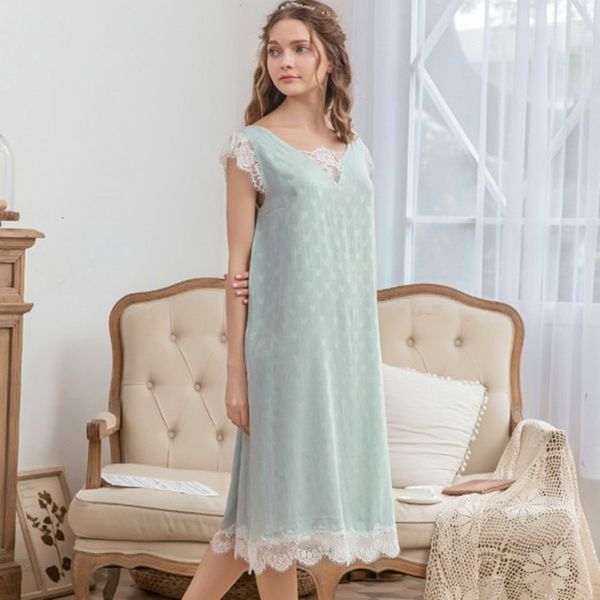 women's sleepwear pure cotton night female sleeveless v-neck sleepwear home lace summer gown women loose sweet gown wi30, Black;red
women's sleepwear pure cotton night female sleeveless v-neck sleepwear home lace summer gown women loose sweet gown wi30, Black;red
