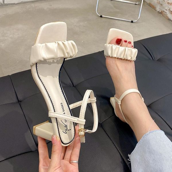square head thick heel sandals women 2021 summer high women's shoes wild hollow buckle, Black
square head thick heel sandals women 2021 summer high women's shoes wild hollow buckle, Black