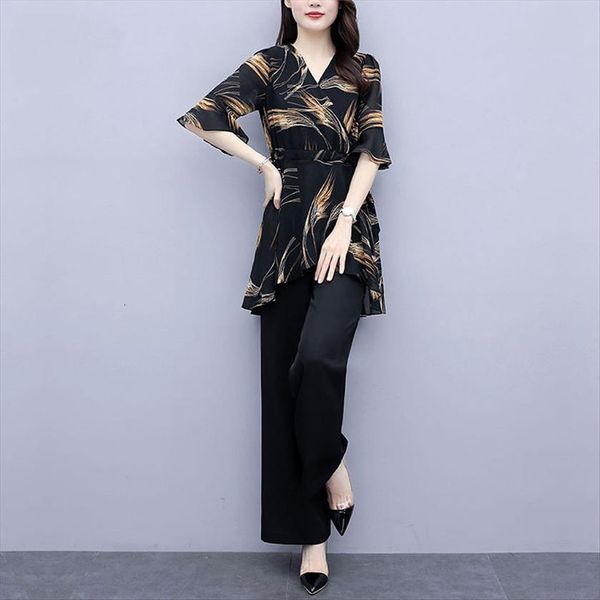 summer digital printed chiffon womens tracksuits blouse loose fitting drawstring lace up belt wide leg pants two piece set mom, Gray
summer digital printed chiffon womens tracksuits blouse loose fitting drawstring lace up belt wide leg pants two piece set mom, Gray