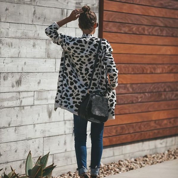 women's sweaters 2021 autumn winter women long sleeve leopard print sweater cardigan open stitch knitted outwear, White;black
women's sweaters 2021 autumn winter women long sleeve leopard print sweater cardigan open stitch knitted outwear, White;black