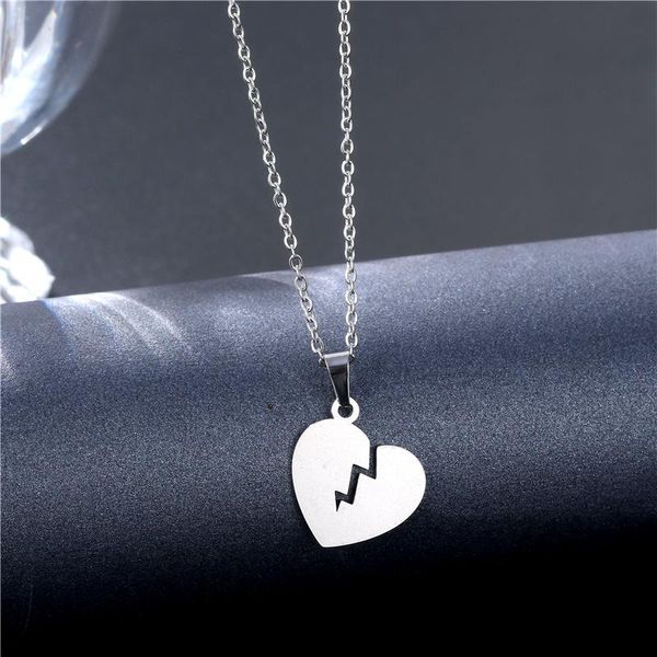 pendant necklaces silver color stainless steel necklace for women man broken heart choker engagement jewelry
pendant necklaces silver color stainless steel necklace for women man broken heart choker engagement jewelry