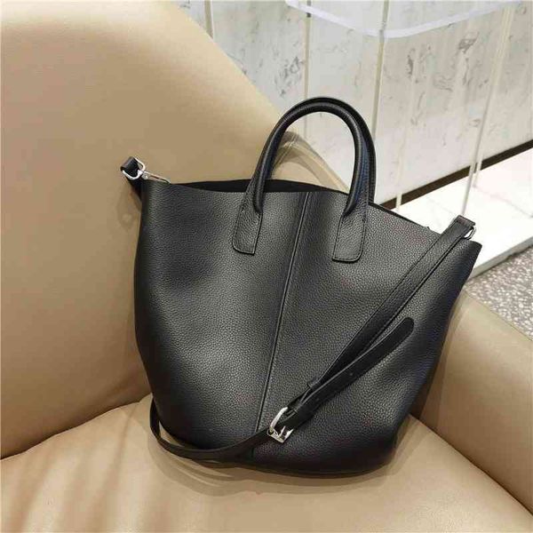 women luxurys designers bags 2021 head leather autumn and winter large messenger capacity single designer handbag handbags totes crossbody b
women luxurys designers bags 2021 head leather autumn and winter large messenger capacity single designer handbag handbags totes crossbody b