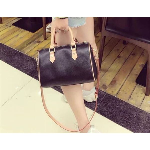 brown designer messenger luggage women travel pillow shoulder s lady totes handbags size 35cm with strap dust bag
brown designer messenger luggage women travel pillow shoulder s lady totes handbags size 35cm with strap dust bag