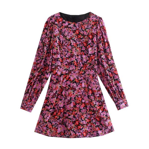 casual dresses sherouse women fashion floral dress with hollow out detail long sleeves round neck side zipper vintage woman mini short, Black;gray
casual dresses sherouse women fashion floral dress with hollow out detail long sleeves round neck side zipper vintage woman mini short, Black;gray
