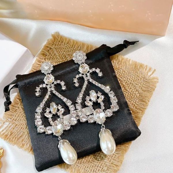 stud brand fashion pearl jewelry gold color flower wedding earrings camellia tassel pearls design, Golden;silver
stud brand fashion pearl jewelry gold color flower wedding earrings camellia tassel pearls design, Golden;silver