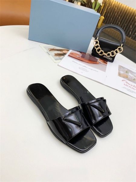 prad 2021 fashion women sandals bohemian diamond slippers woman flats flip flops shoes summer beach slides sandals, Red;white
prad 2021 fashion women sandals bohemian diamond slippers woman flats flip flops shoes summer beach slides sandals, Red;white