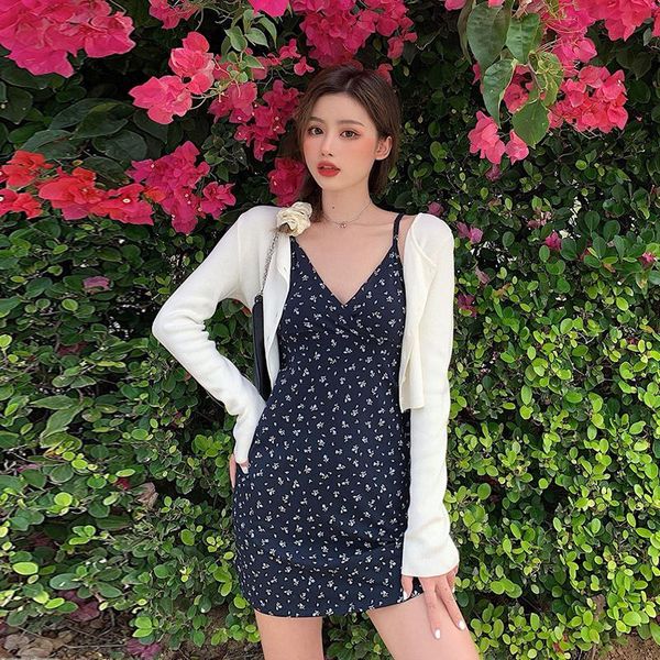 sannian v-neck floral dresses women autumn and winter 2021 temperament waist a-line suspender dress clothes casual, Black;gray
sannian v-neck floral dresses women autumn and winter 2021 temperament waist a-line suspender dress clothes casual, Black;gray