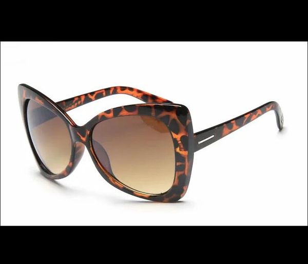 classic fashion edition 175 sunglasses metal retro sunglasses for men and women, White;black
classic fashion edition 175 sunglasses metal retro sunglasses for men and women, White;black