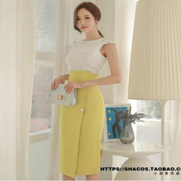 two piece dress design women's ol fashion sleeveless slim waist vest tank and high midi long skirt twinset suit s l xl, White
two piece dress design women's ol fashion sleeveless slim waist vest tank and high midi long skirt twinset suit s l xl, White