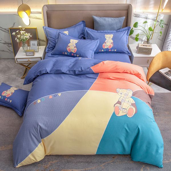 autumn and winter thickened large version flower frosted cotton student four piece set bedding
autumn and winter thickened large version flower frosted cotton student four piece set bedding