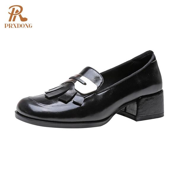 dress shoes 2021 autumn women pumps genuine cow leather thick med heels round toe office ladies woman size 34-39, Black
dress shoes 2021 autumn women pumps genuine cow leather thick med heels round toe office ladies woman size 34-39, Black