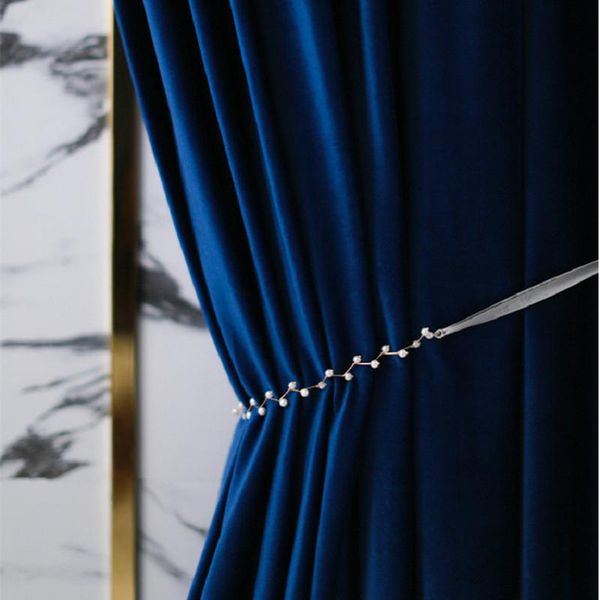 curtain: 2.5meter width, 2.5 meter height, 2 pieces curtain & drapes 
curtain: 2.5meter width, 2.5 meter height, 2 pieces curtain & drapes