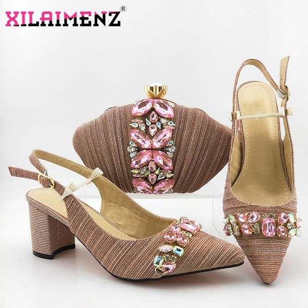 dress shoes pink color mid heels lady and bag set comfortable for african women party matching with crystal, Black
dress shoes pink color mid heels lady and bag set comfortable for african women party matching with crystal, Black