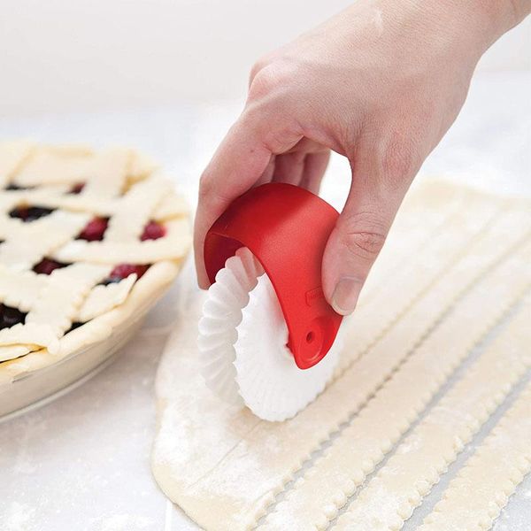 pastry roller cutter kitchen pizza lattice pie decor plastic wheel diy dough cutting tools baking &
pastry roller cutter kitchen pizza lattice pie decor plastic wheel diy dough cutting tools baking &