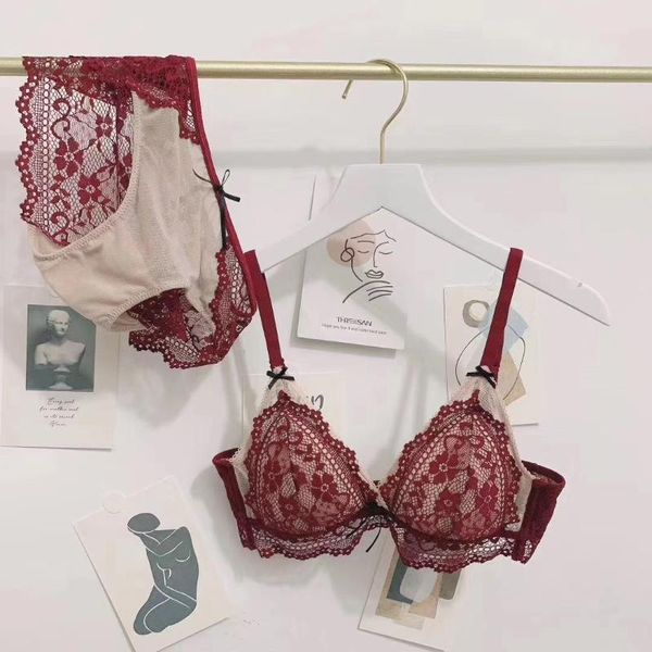 bras sets lace contrast color wireless thin cup bra and panty set underwear for girls comfortable breathable cotton lingerie women, Red;black
bras sets lace contrast color wireless thin cup bra and panty set underwear for girls comfortable breathable cotton lingerie women, Red;black