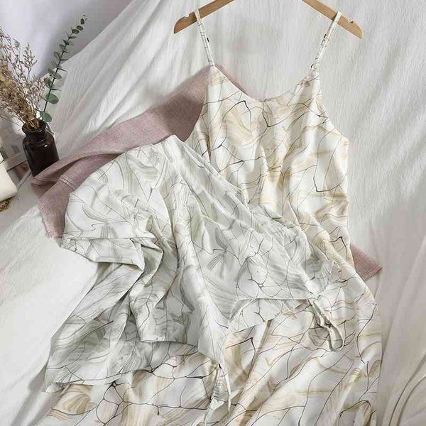 casual dresses elegant vintage sweet floral lace dress korean print v-neck suspender for women summer casual beach gentle female 7, Black;gray
casual dresses elegant vintage sweet floral lace dress korean print v-neck suspender for women summer casual beach gentle female 7, Black;gray