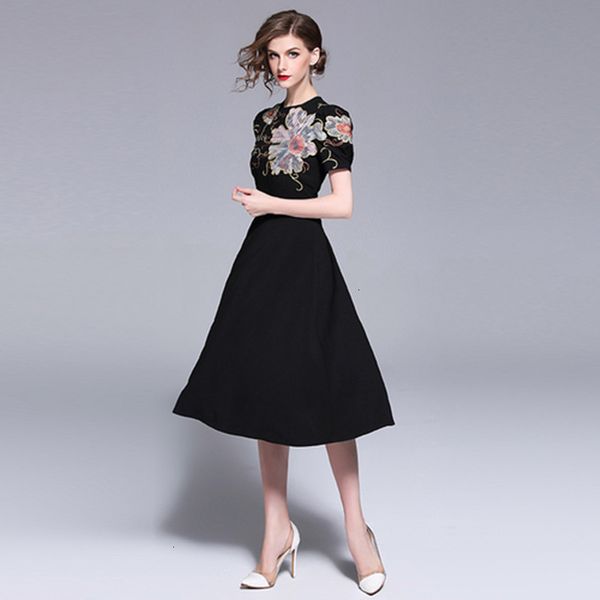 casual dresses fashion designer runway summer women puff sleeve luxurious embroidery floral elegant dress y731, Black;gray
casual dresses fashion designer runway summer women puff sleeve luxurious embroidery floral elegant dress y731, Black;gray