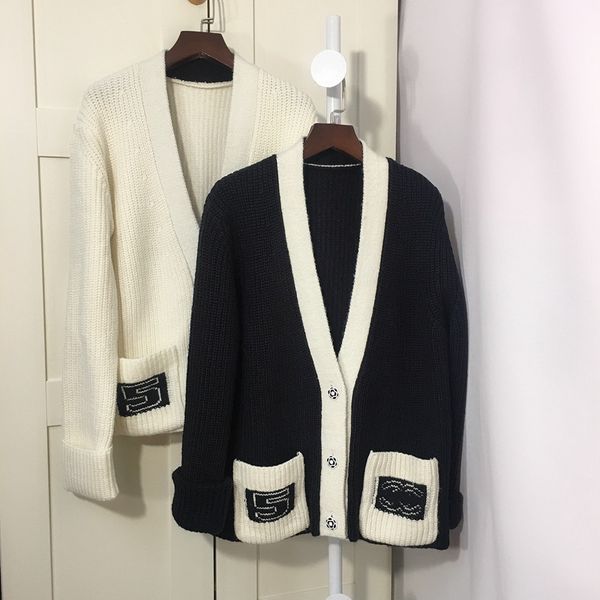 european goods celebrity style goat knitted cardigan thickened camellia sweater coat loose button, White;black
european goods celebrity style goat knitted cardigan thickened camellia sweater coat loose button, White;black