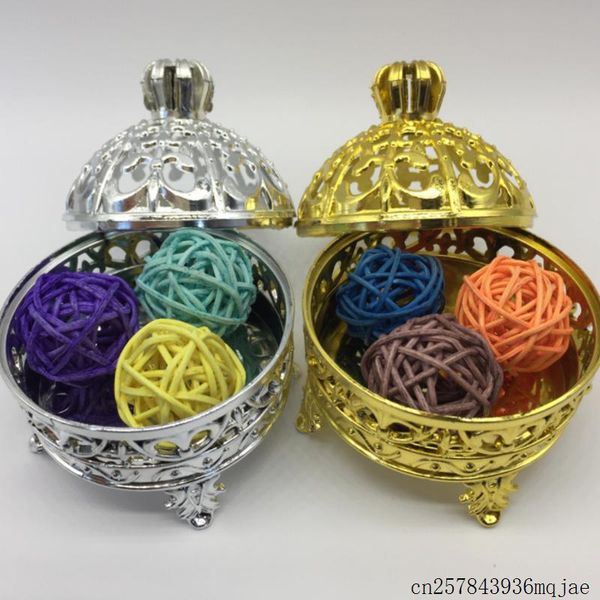 gift wrap 50pcs crown candy boxes large capacity chocolate box creative wedding party baby shower favors gold and silver color
gift wrap 50pcs crown candy boxes large capacity chocolate box creative wedding party baby shower favors gold and silver color