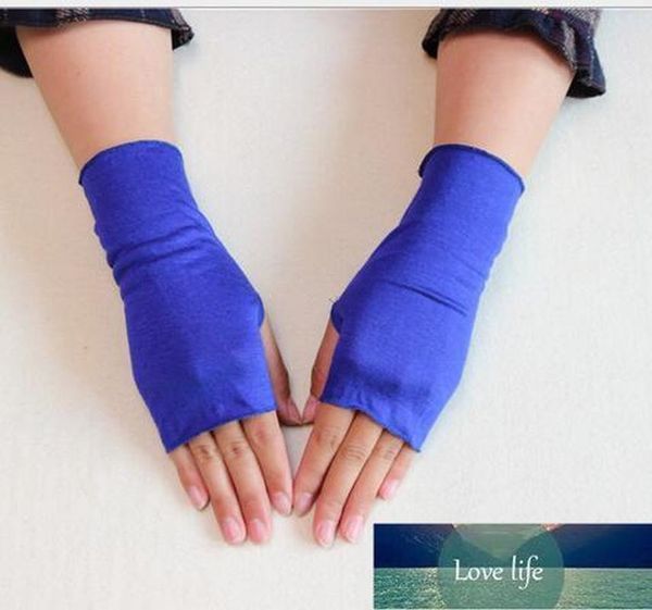 women' summer sunscreen cotton glove lady' fingerless summer driving glove r074 factory price expert design quality latest style, Blue;gray
women' summer sunscreen cotton glove lady' fingerless summer driving glove r074 factory price expert design quality latest style, Blue;gray