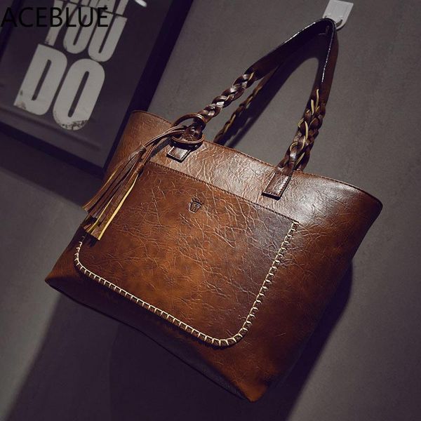 evening bags 2021 large capacity women shoulder tote bolsos messenger with tassel famous designers leather handbags
evening bags 2021 large capacity women shoulder tote bolsos messenger with tassel famous designers leather handbags