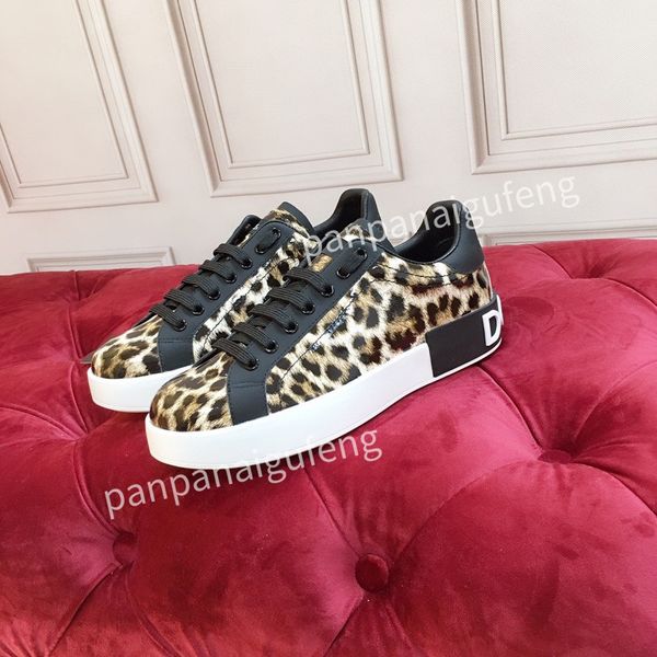 2021 classical casual shoe retro designer sneakers men shoes black luxury designers sneaker quaity newest
2021 classical casual shoe retro designer sneakers men shoes black luxury designers sneaker quaity newest