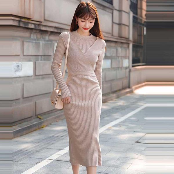casual dresses vintage women's one-piece elegant dress 2021 fashion korean long sleeve slim sweater knitted female, Black;gray
casual dresses vintage women's one-piece elegant dress 2021 fashion korean long sleeve slim sweater knitted female, Black;gray