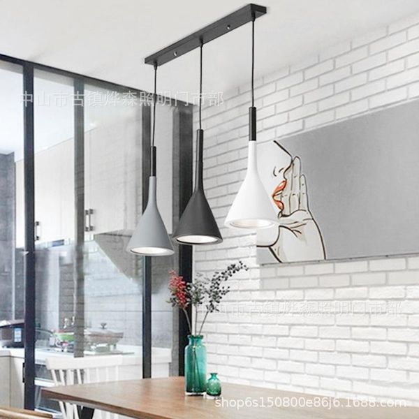 pendant lamps three head aluminum restaurant lamp creative personality bar ancient town wood and iron art suction hanging dual-purpose home
pendant lamps three head aluminum restaurant lamp creative personality bar ancient town wood and iron art suction hanging dual-purpose home