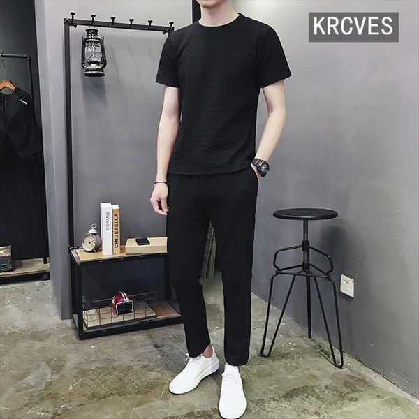 simple casual suit korean trend mens tracksuit handsome two piece set summer pure color sportswear, Gray
simple casual suit korean trend mens tracksuit handsome two piece set summer pure color sportswear, Gray