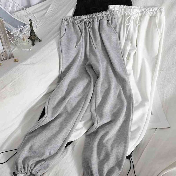 women's pants & capris fashion loose drawstring harem pants for womens guard summer styles with elastic waist straight casual swea, Black;white
women's pants & capris fashion loose drawstring harem pants for womens guard summer styles with elastic waist straight casual swea, Black;white
