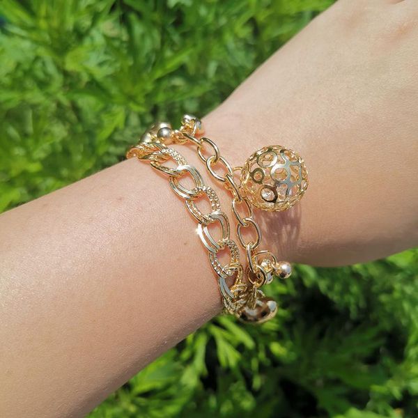 charm bracelets lost lady double layer metal link chain bracelet for women fashion gold color maxi hip hop jewelry wholesale ins, Golden;silver
charm bracelets lost lady double layer metal link chain bracelet for women fashion gold color maxi hip hop jewelry wholesale ins, Golden;silver