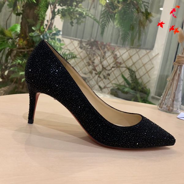 2021 good quality fashion women luxurys designers shoes designer sandals womens luxury high heels sandal dress shoess with box size 35-41 -m, Black
2021 good quality fashion women luxurys designers shoes designer sandals womens luxury high heels sandal dress shoess with box size 35-41 -m, Black