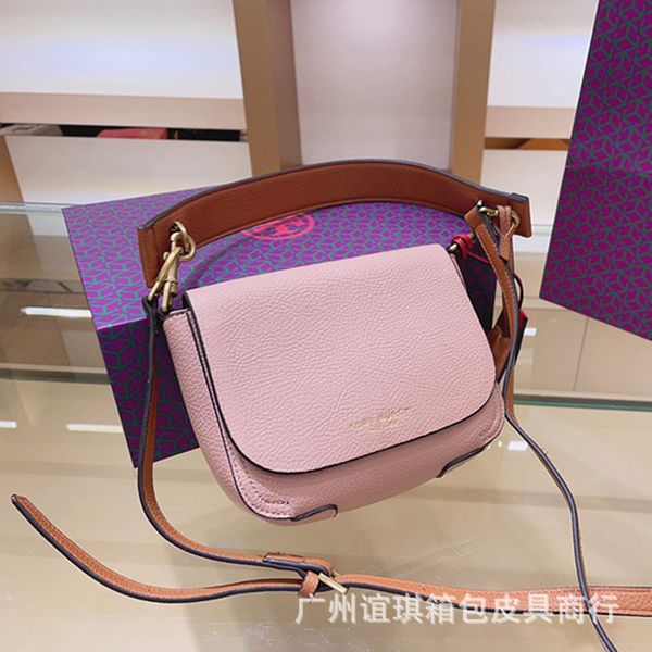 outlet tb women's bag 2021 single shoulder crossbody bag versatile ins semicircle saddle storage bags luxuryss designerss yw
outlet tb women's bag 2021 single shoulder crossbody bag versatile ins semicircle saddle storage bags luxuryss designerss yw